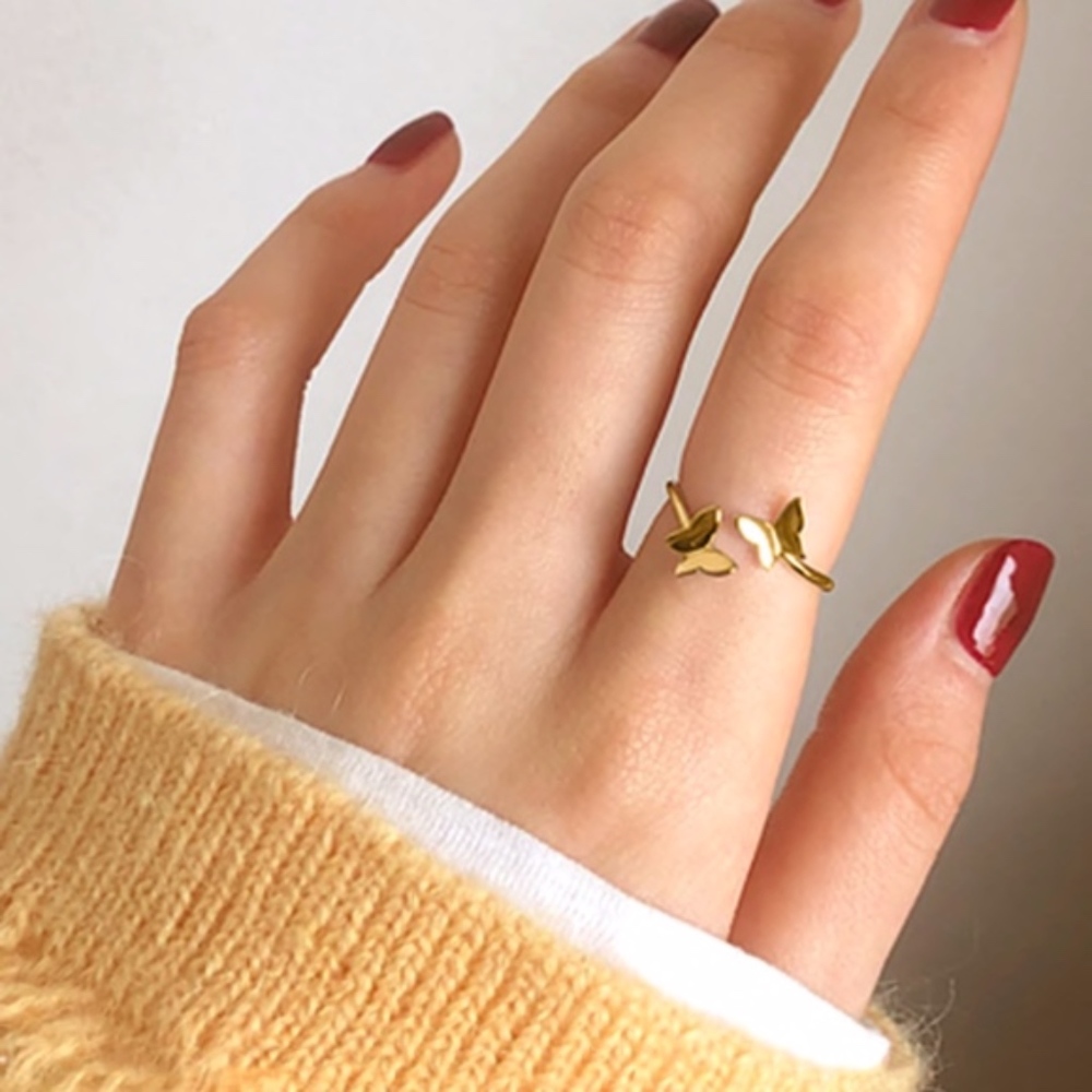 BUTTERFLY Ring - Picture 2 of 4
